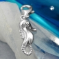 Preview: Anhänger 16x8mm Charm Seepferdchen mit Zirkonia glänzend rhodiniert Silber 925