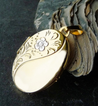 Medaillon oval Blumen 22x28mm 8Kt GOLD