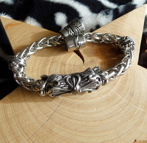 Armband Edelstahl Kreuz Löwenköpfe massiv 19cm